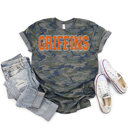 VINTAGE CAMO VARSITY TEE